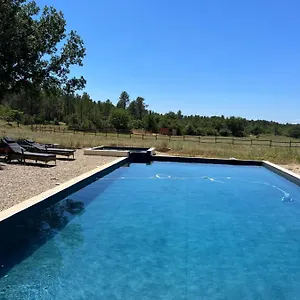 Independant Au Sein D'un Mas Provencal Aups